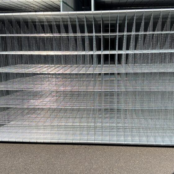 Mobilā žoga panelis ar apaļiem augšējiem stūriem MN-RT 3.5m x 2m