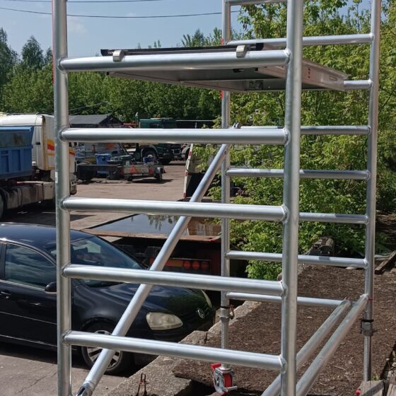 Alumīnija tornis Altrex RS 250 h=2.2m, 180x85 minimālā komplektācijā
